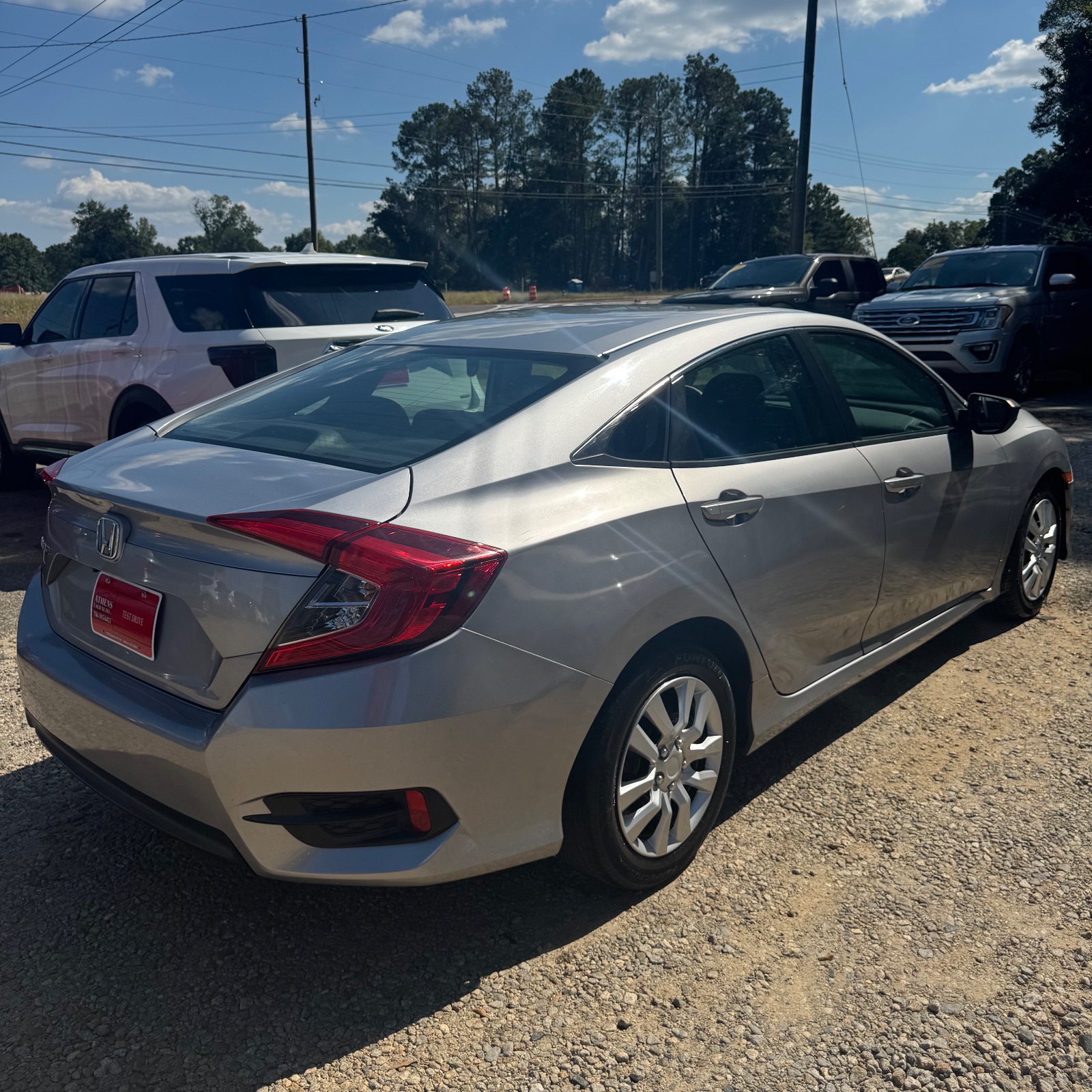 Honda Civic photo 3