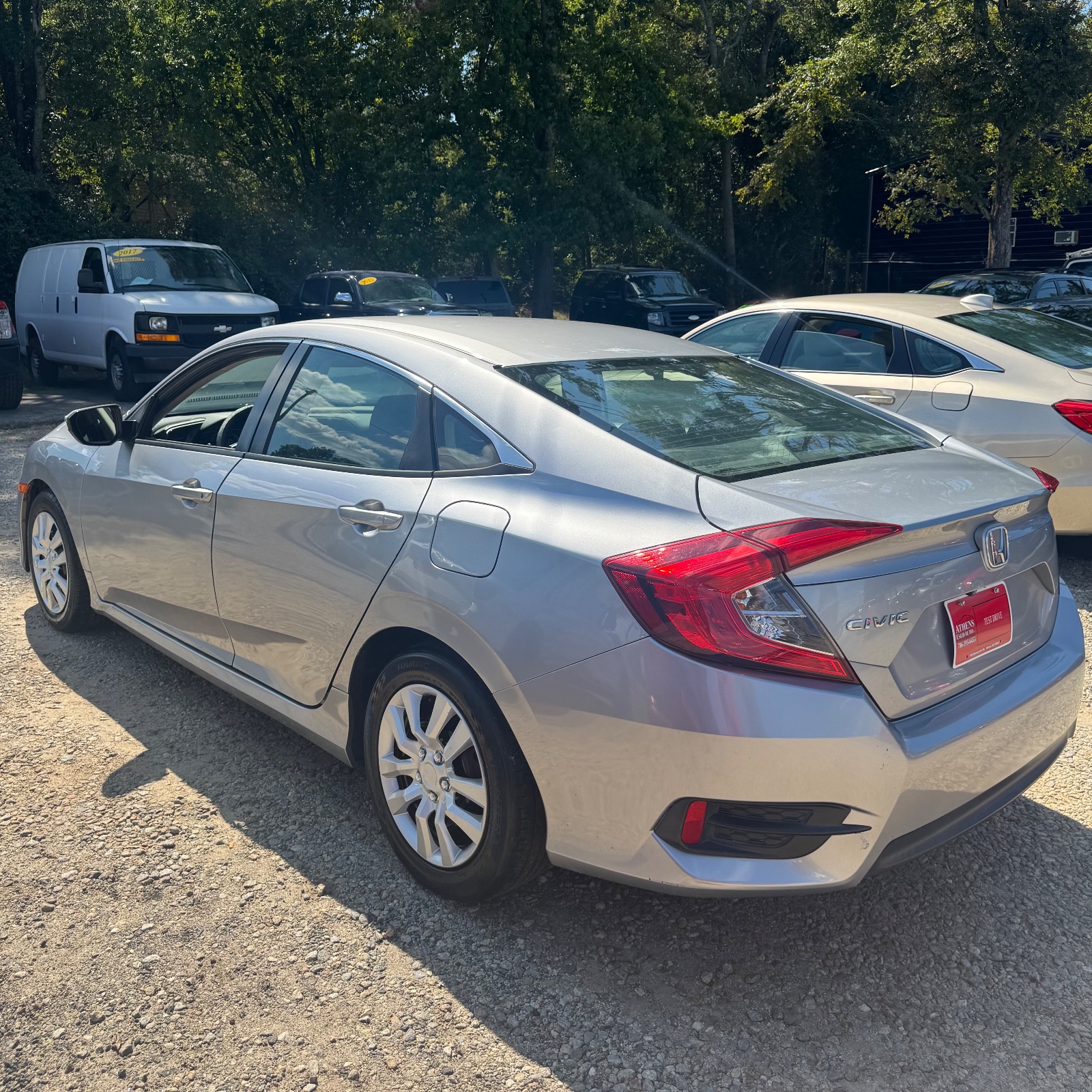 Honda Civic photo 4