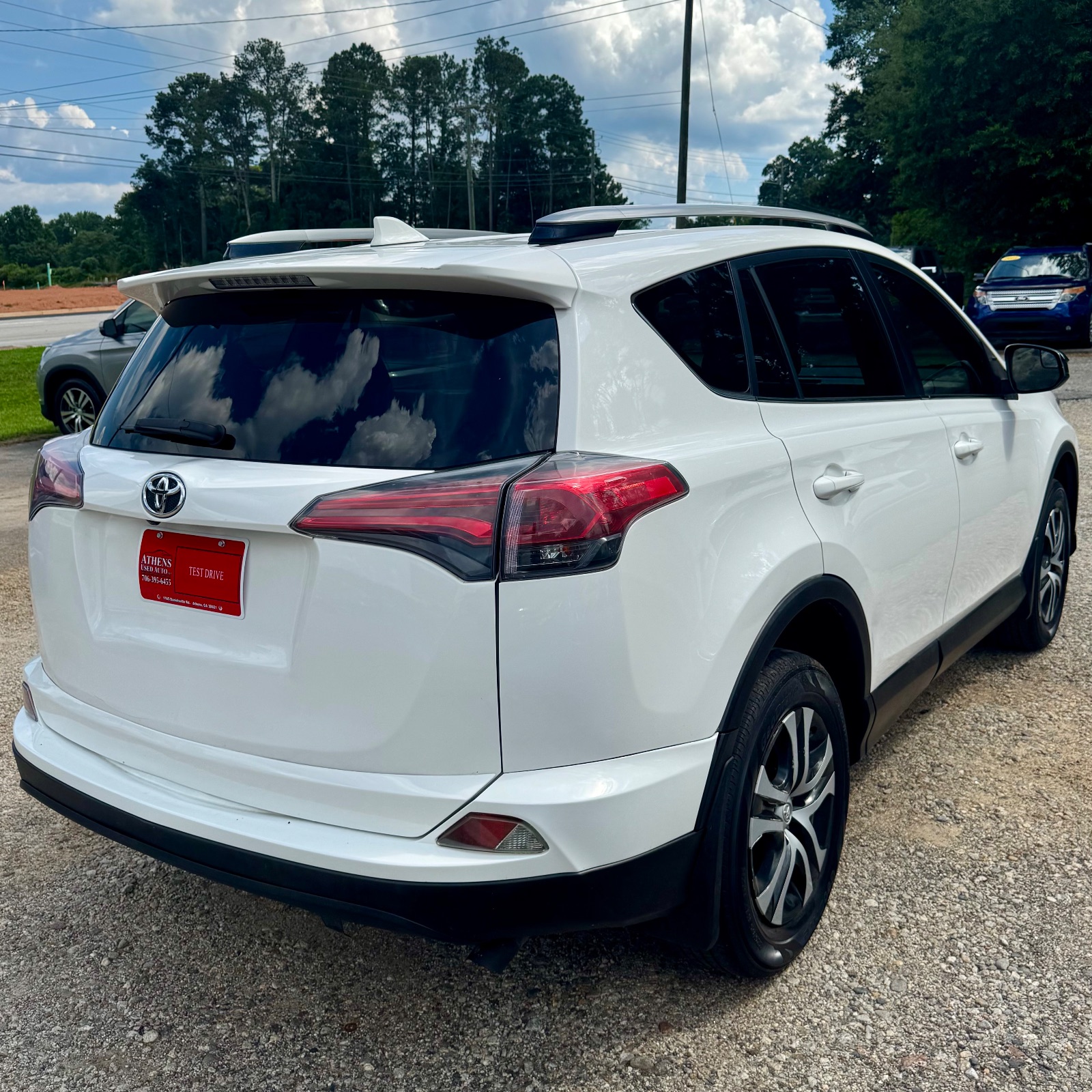 2018 Toyota RAV4 – photo 3