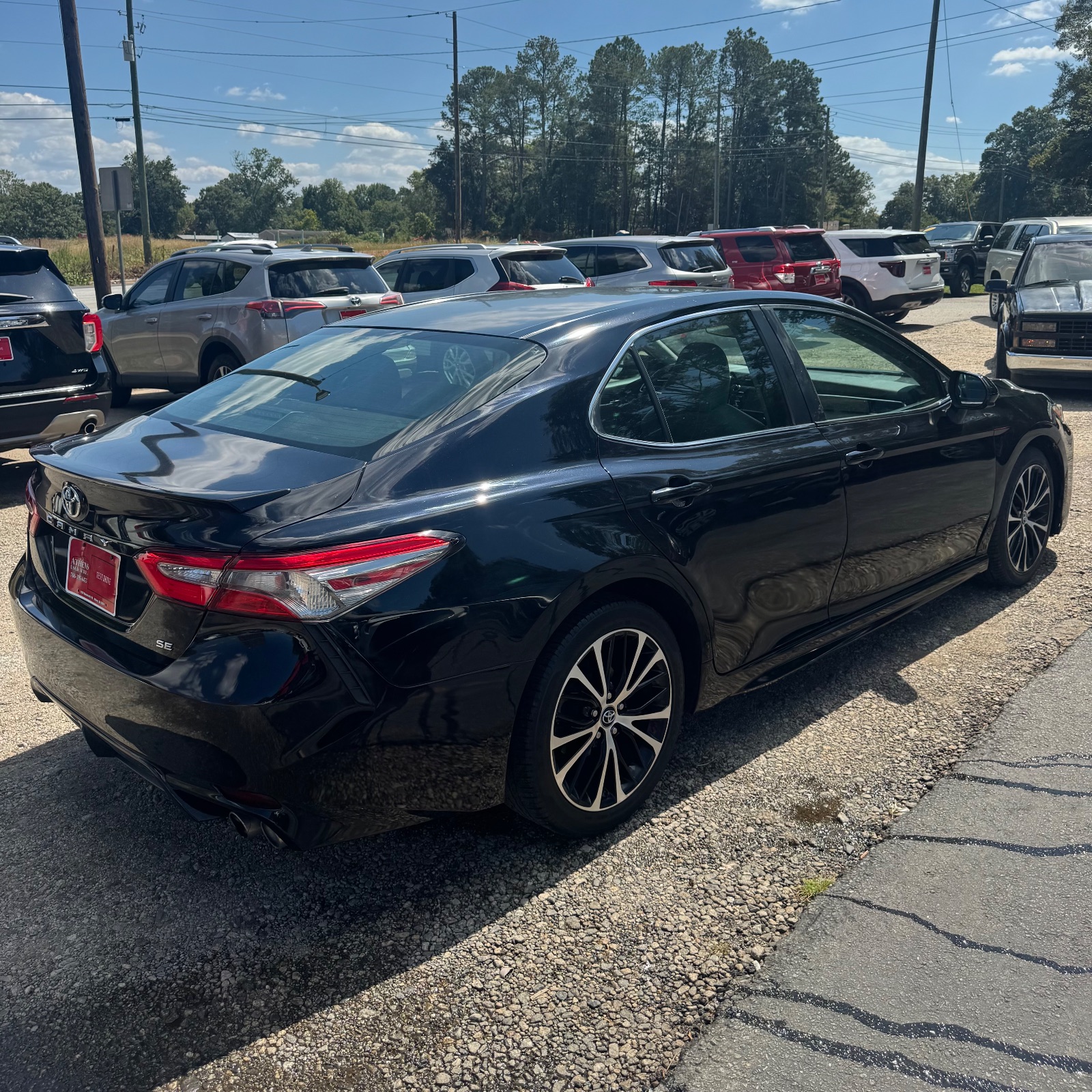 Toyota Camry photo 3