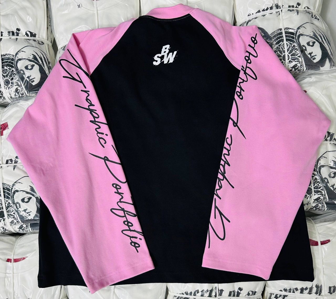 STREETWEAR thumbnail 3