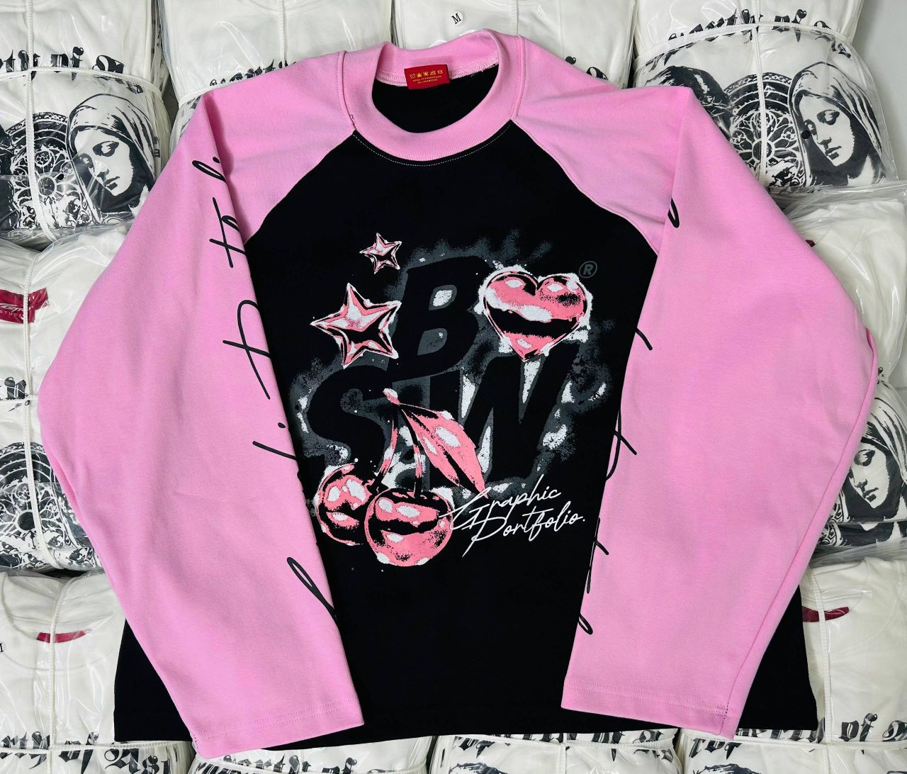 STREETWEAR thumbnail 4
