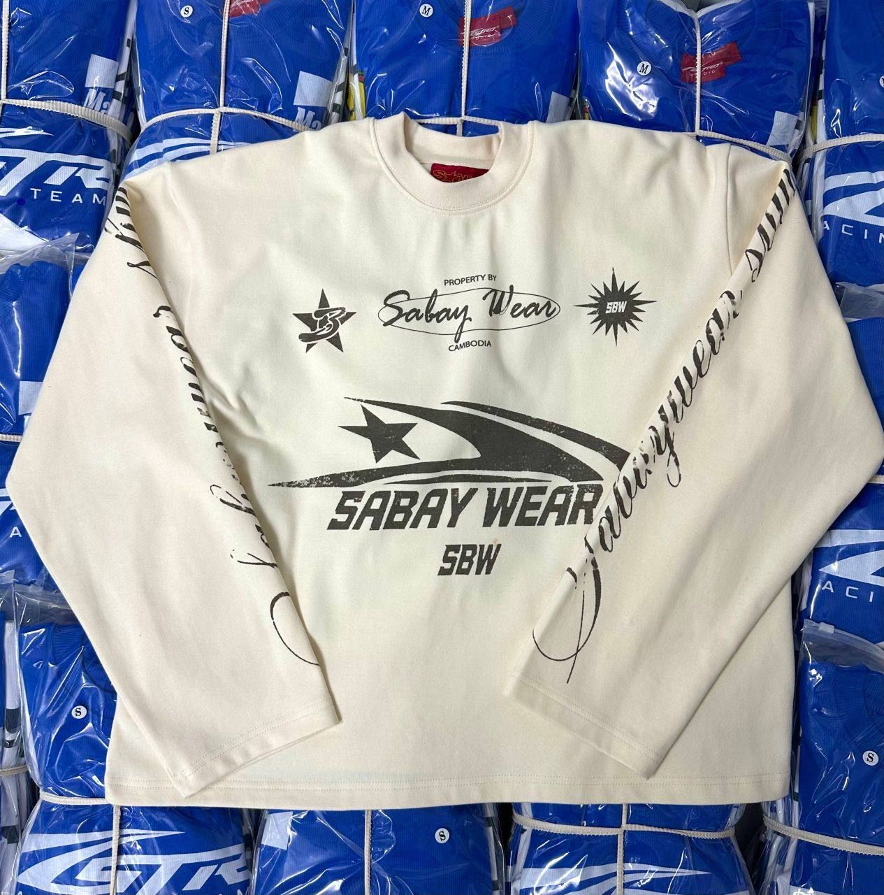 STREETWEAR thumbnail 4