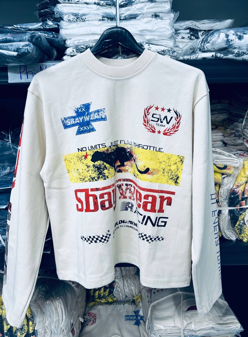 STREETWEAR