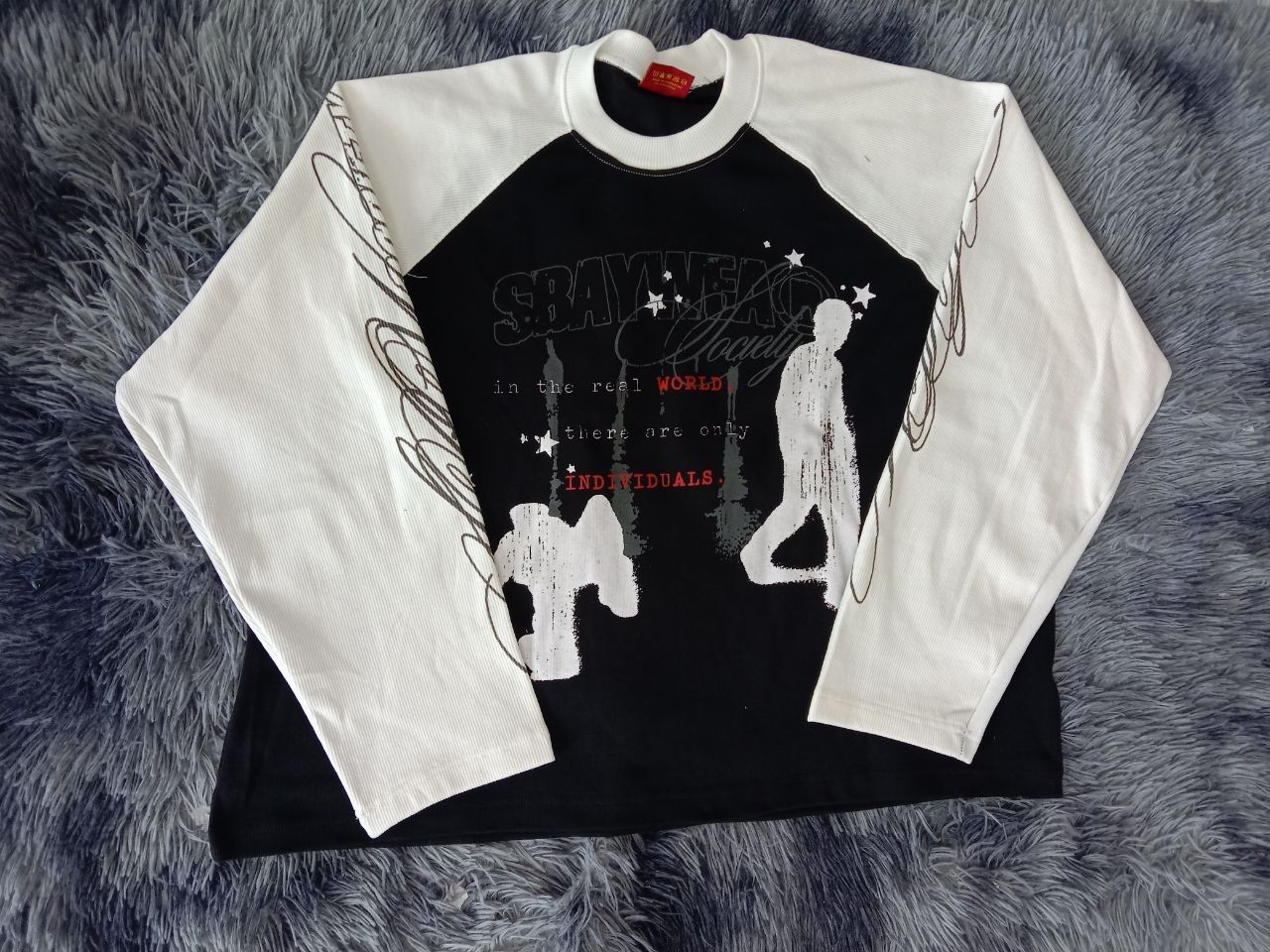 STREETWEAR thumbnail 4