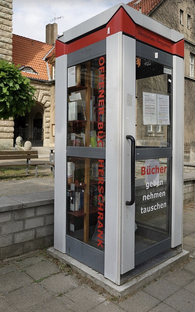 Bookbox: Goslarsche Straße