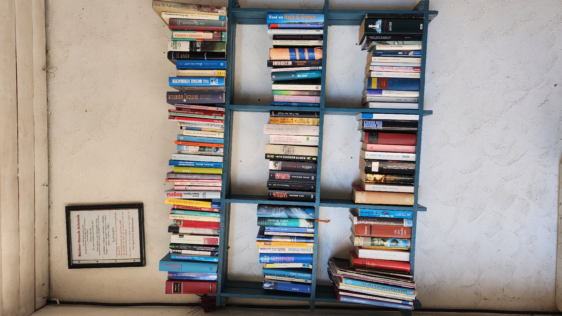 Hofladen Kühn mit Büchertausch
