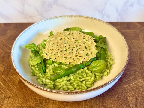 Creamy Green Risotto with Parmesan Crisp