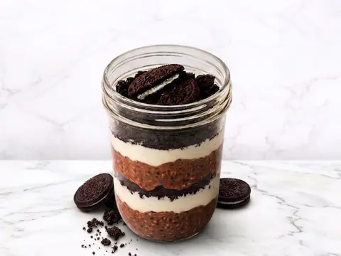 Oreo Overnight Oats