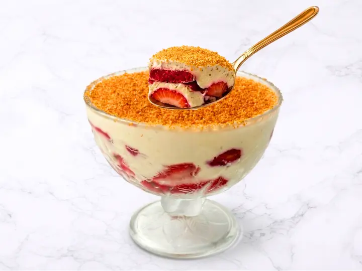 Strawberry Tiramisu