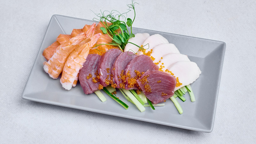 Sashimi mix (15 szt.)