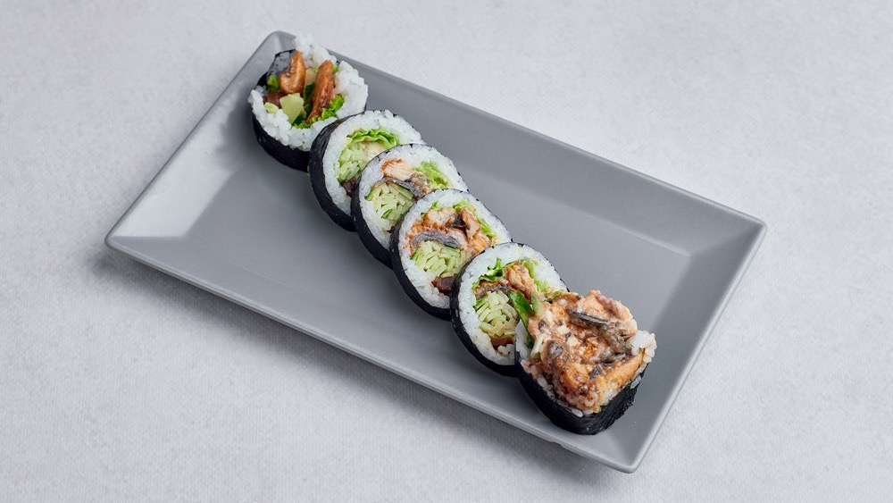 Futomaki z węgorzem (6 szt.)