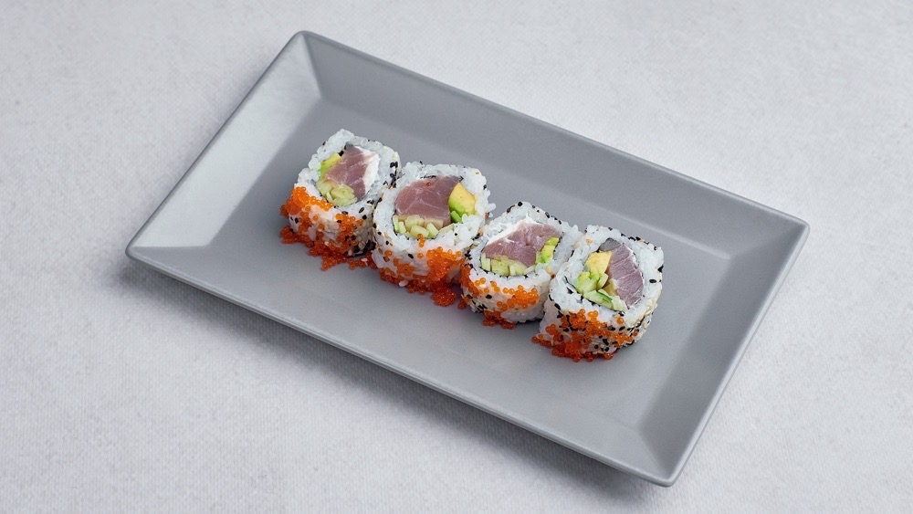 Uramaki z tuńczykiem (do wyboru 4 lub 8 szt.)