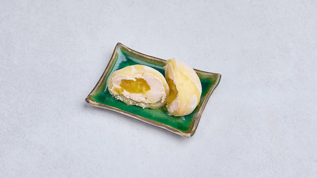 Mochi z musem mango marakuja