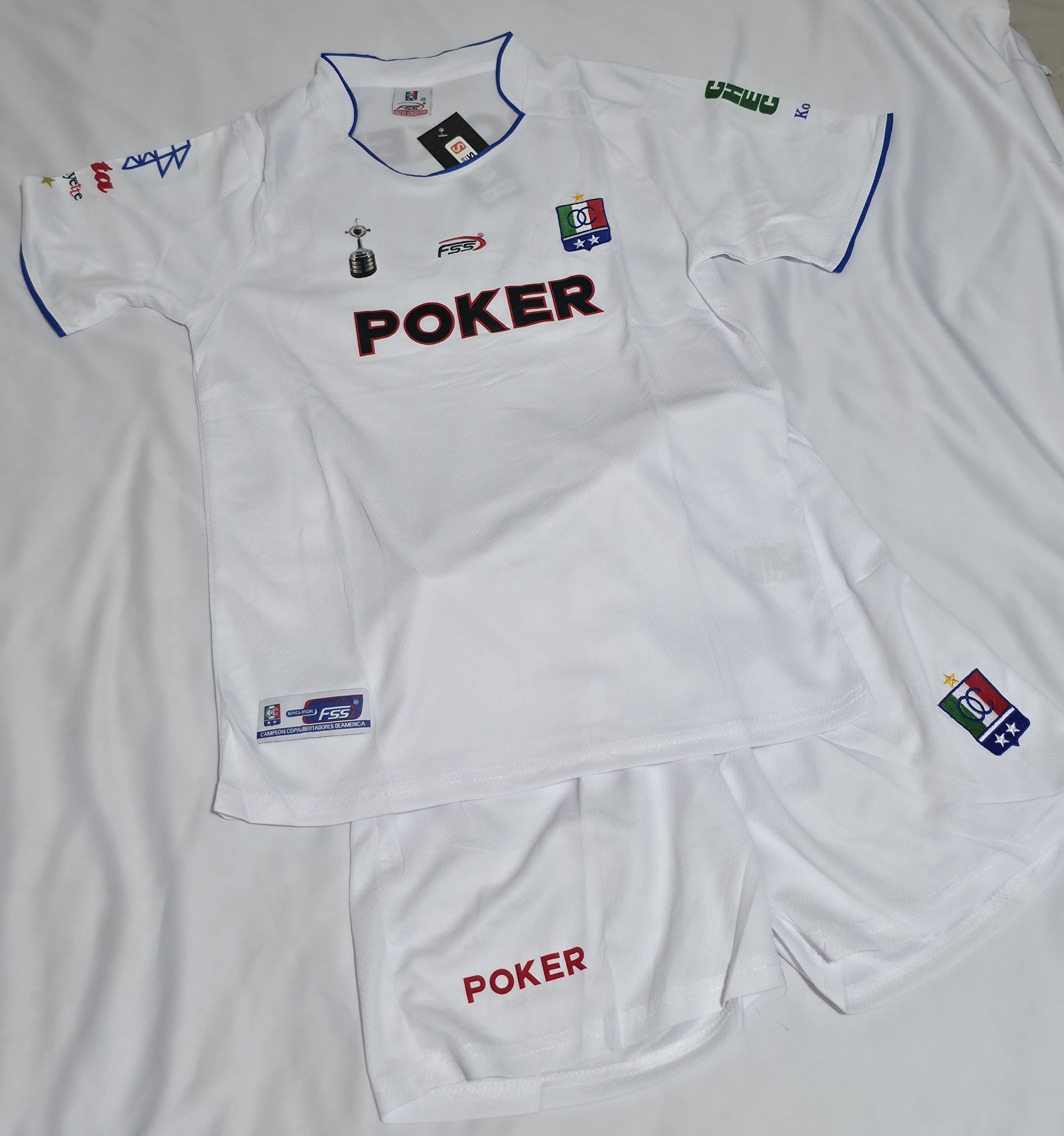 Once Caldas 2004 Uniforme de NIÑO