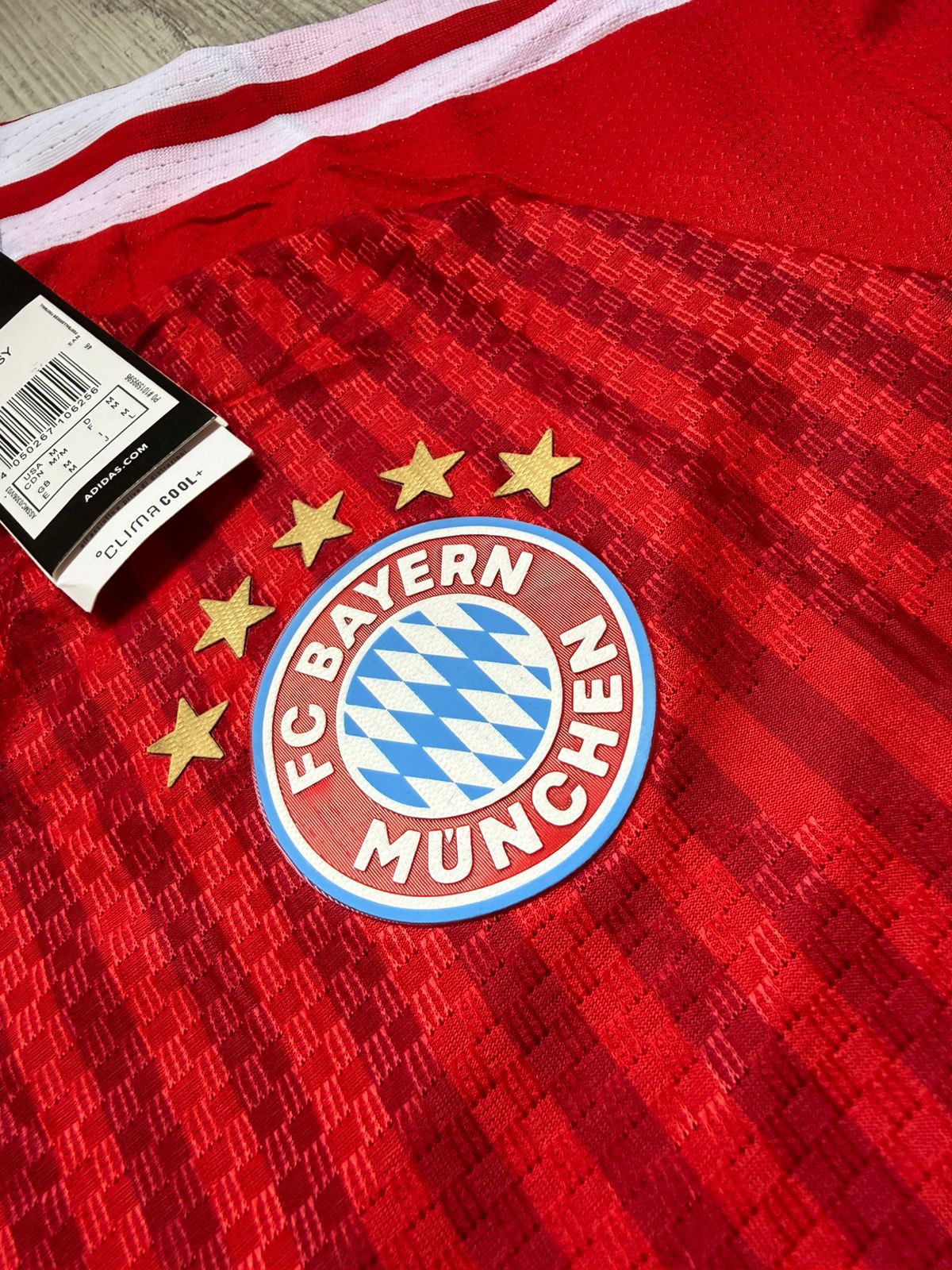 CAMISETA BAYERN MÚNICH 2026/27 HOME - Versión Jugador