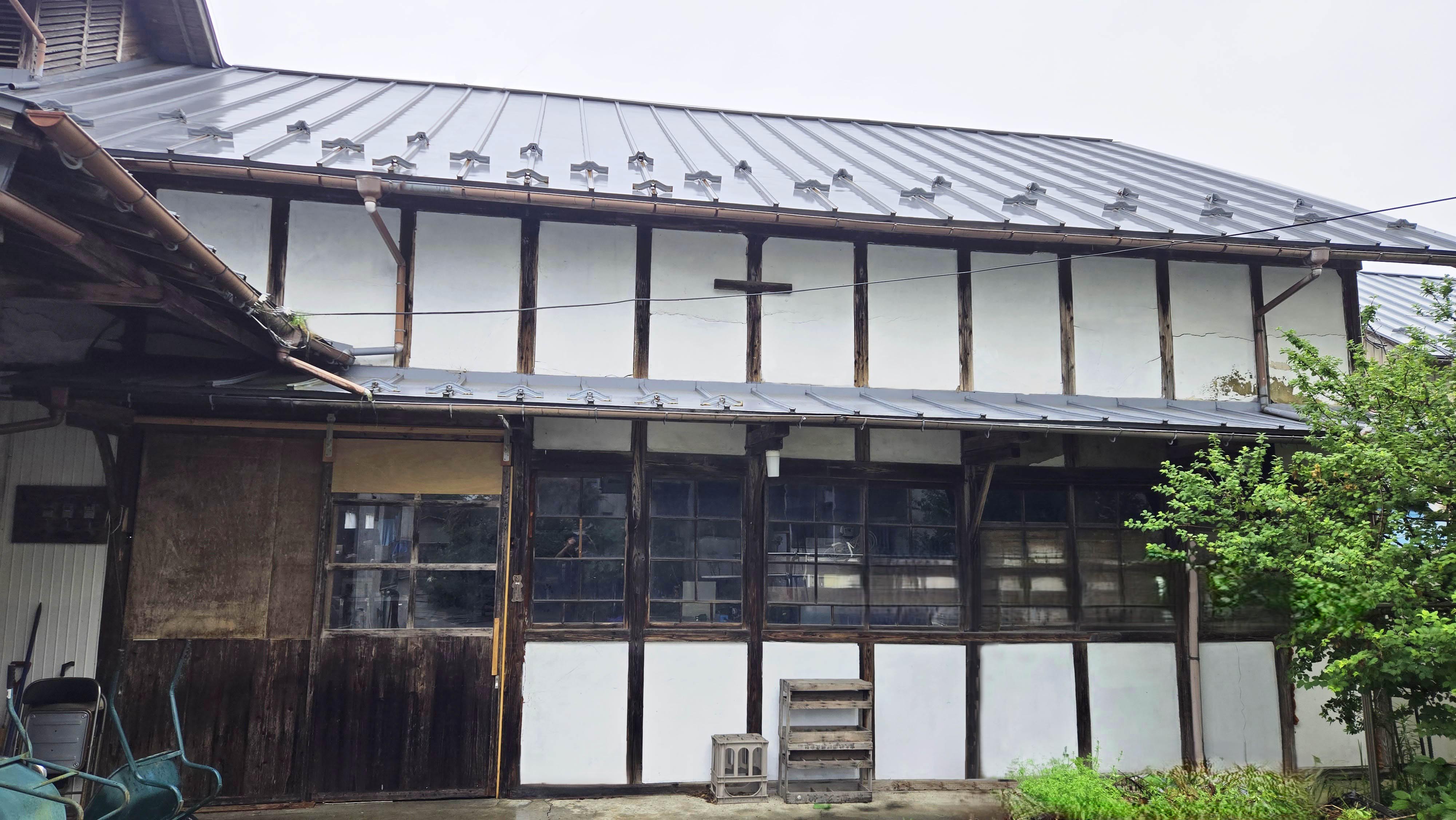 Exterior view of the storehouse (kura) building
