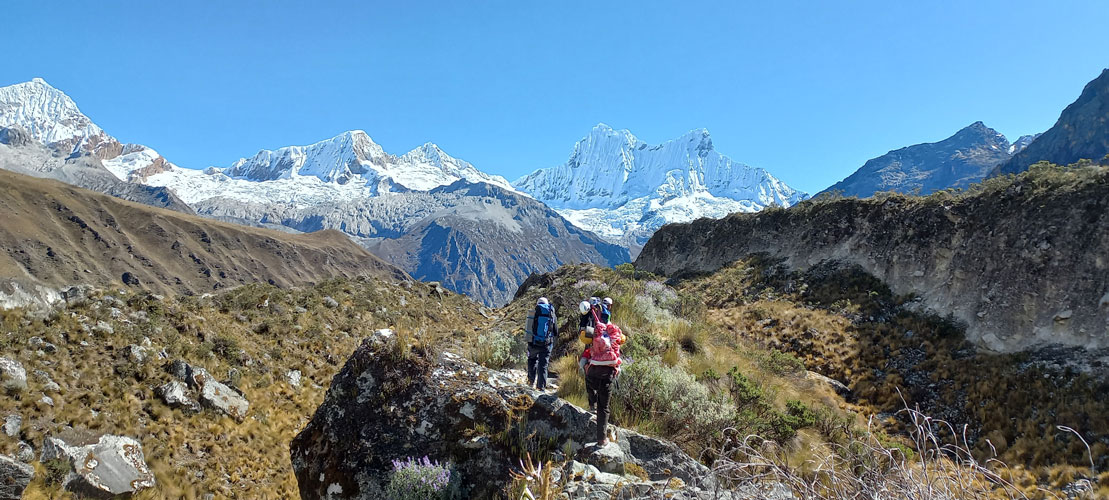 Lucio Huayhua Expeditions - Descendiendo al final de movilidad