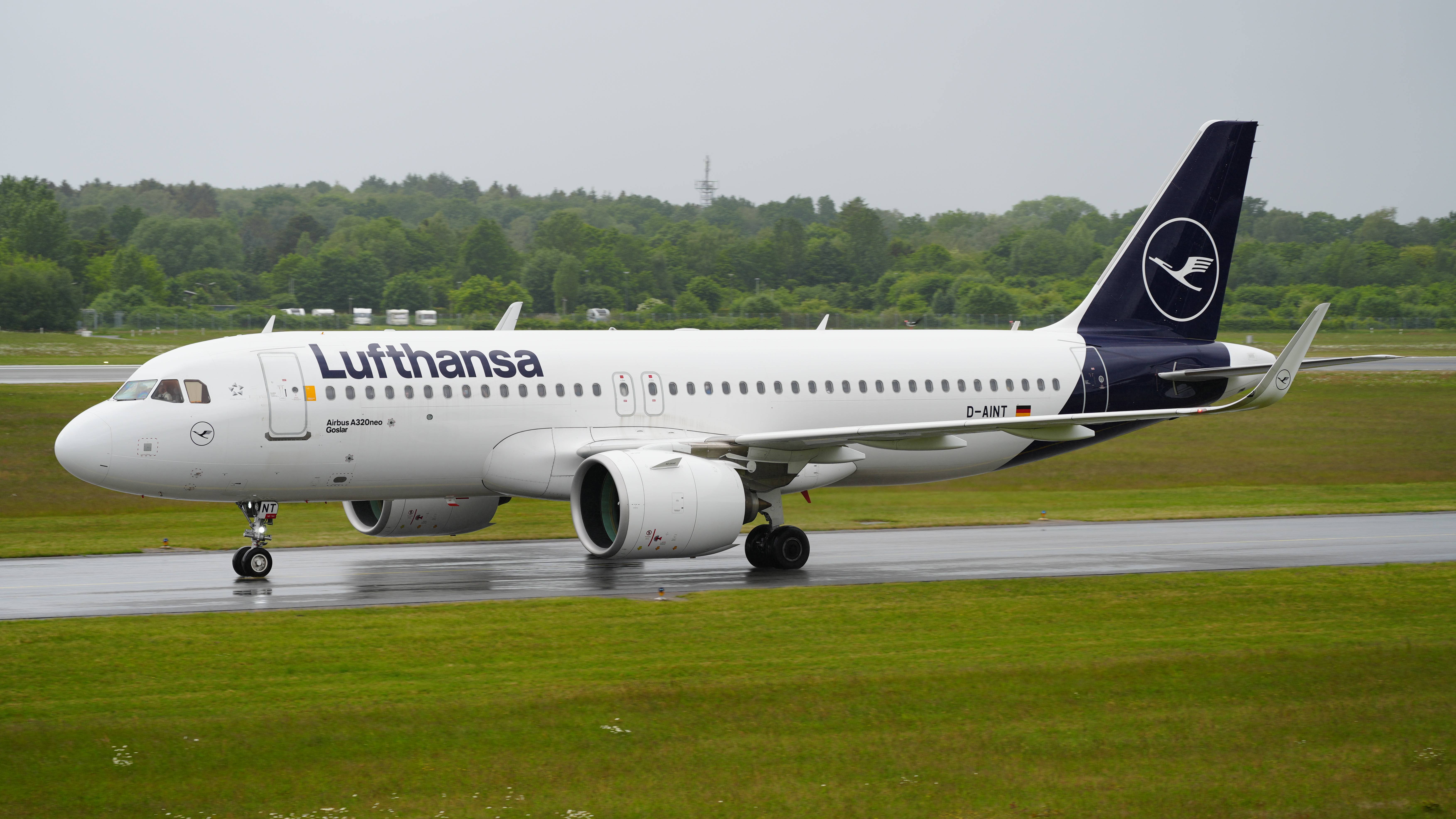 Lufthansa hält 123 Passagiere 14 Stunden auf Münchner Rollfeld gefangen