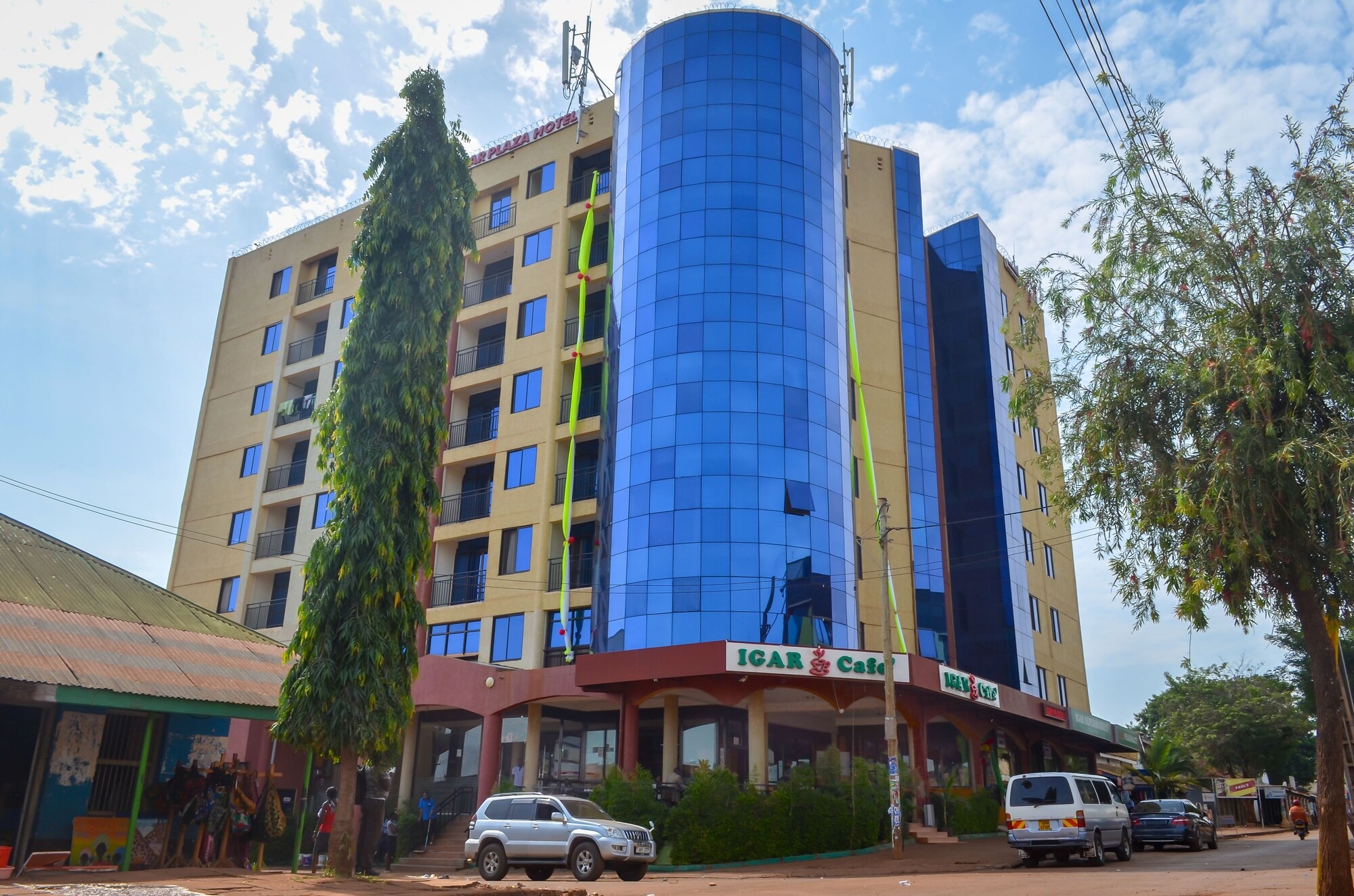 Igar Plaza Hotel