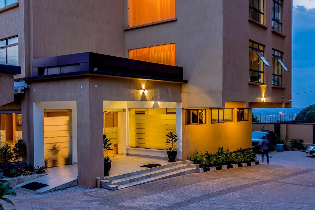 Canary Hotel