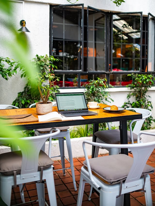 Whether it’s a business lunch, a midweek wind-down