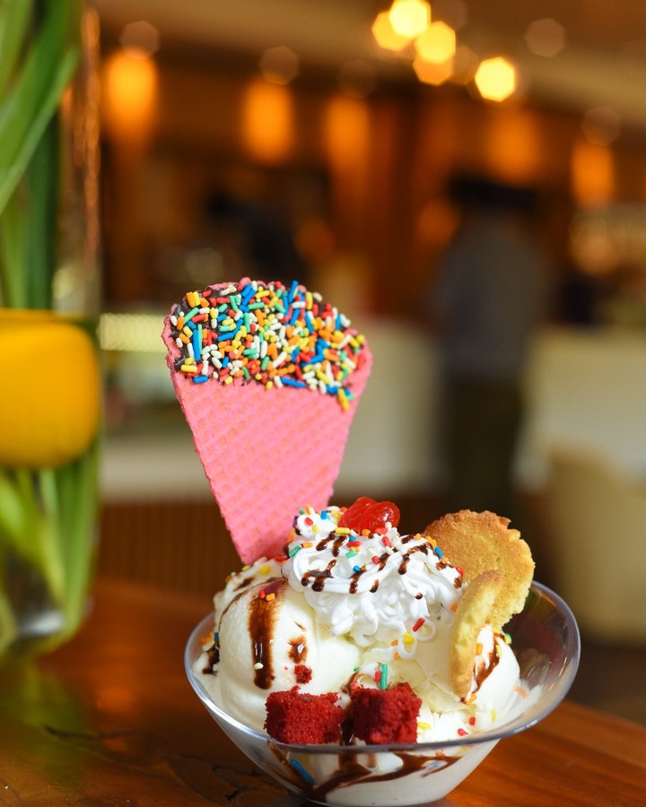 Caramel Sundae! Whipped Cream, Sprinkles, Cookies,