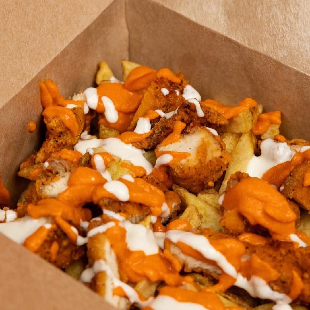 Halalsnackpack loaded fries= Game changer😍 order 