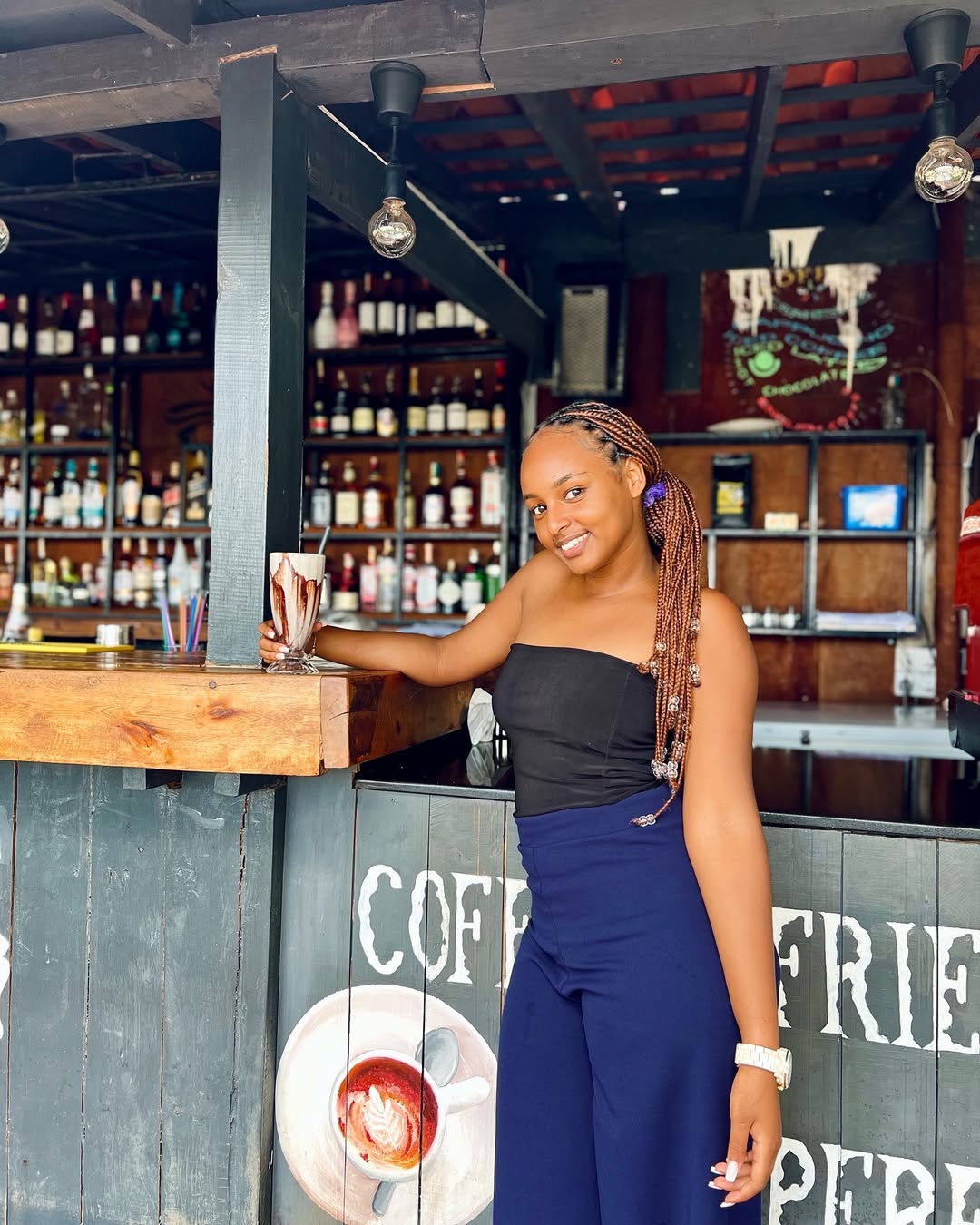 Let’s attack the week in style at #HorusLounge! Go