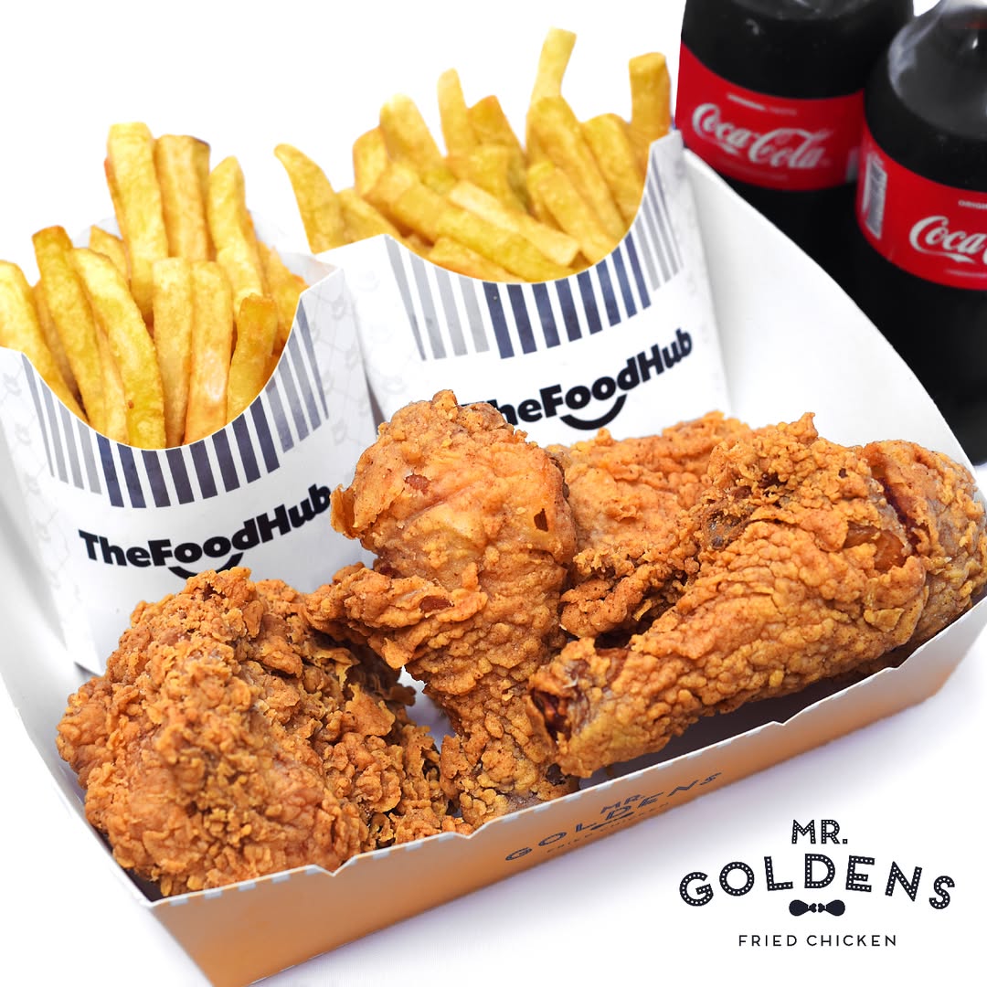"Savoring the crunchiest delight: fried chicken lo