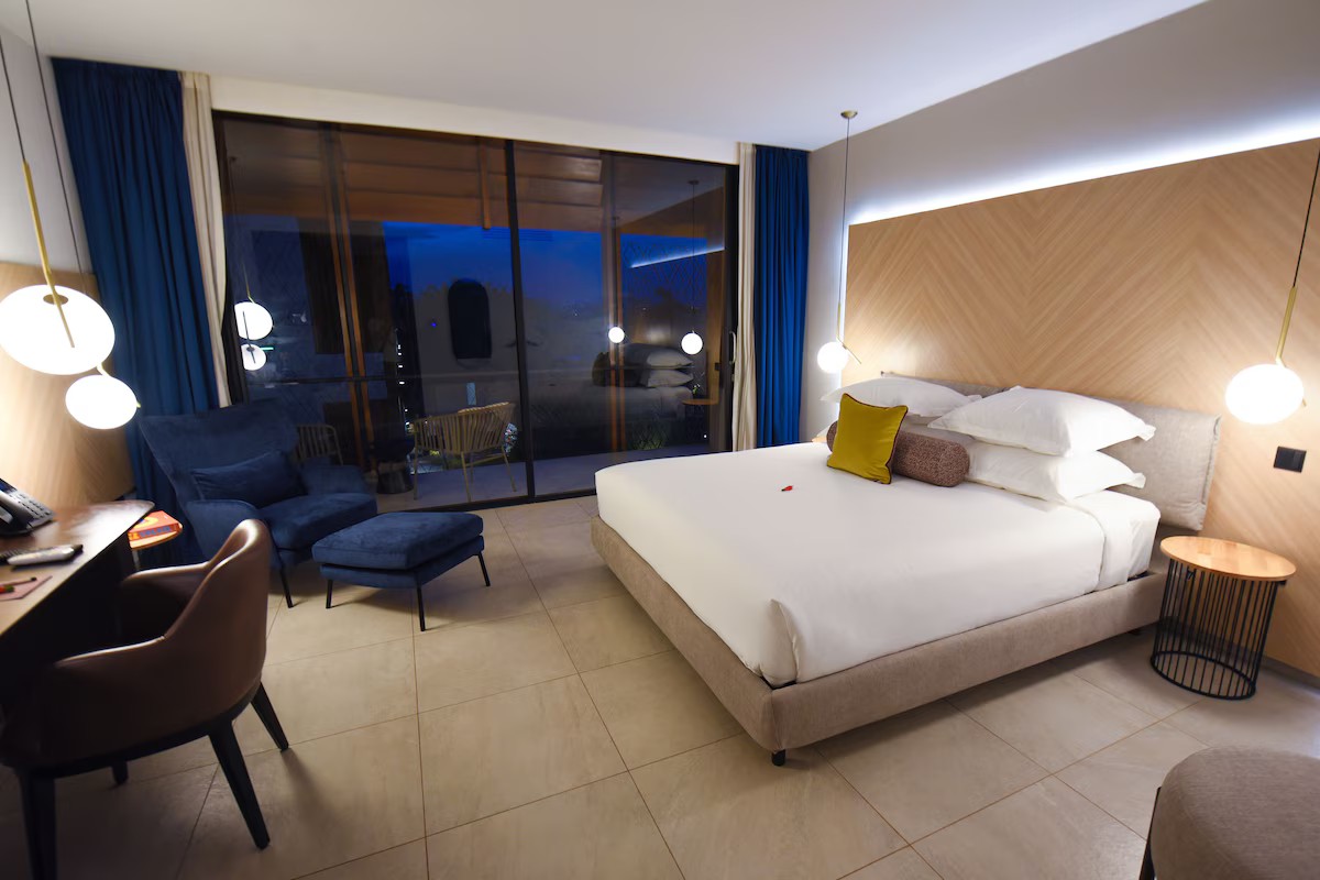 Business Double Room, 1 Bedroom, Balcony, City View image 27