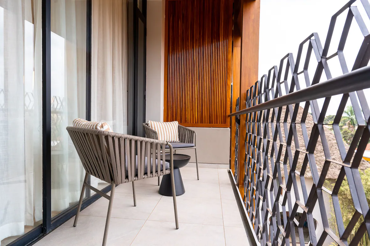 Business Double Room, 1 Bedroom, Balcony, City View image 17