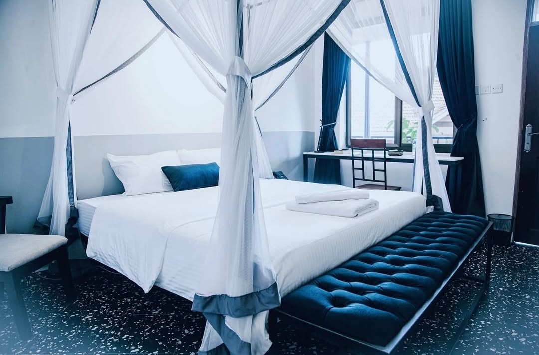 Escape the noise, unwind in comfort, and treat you