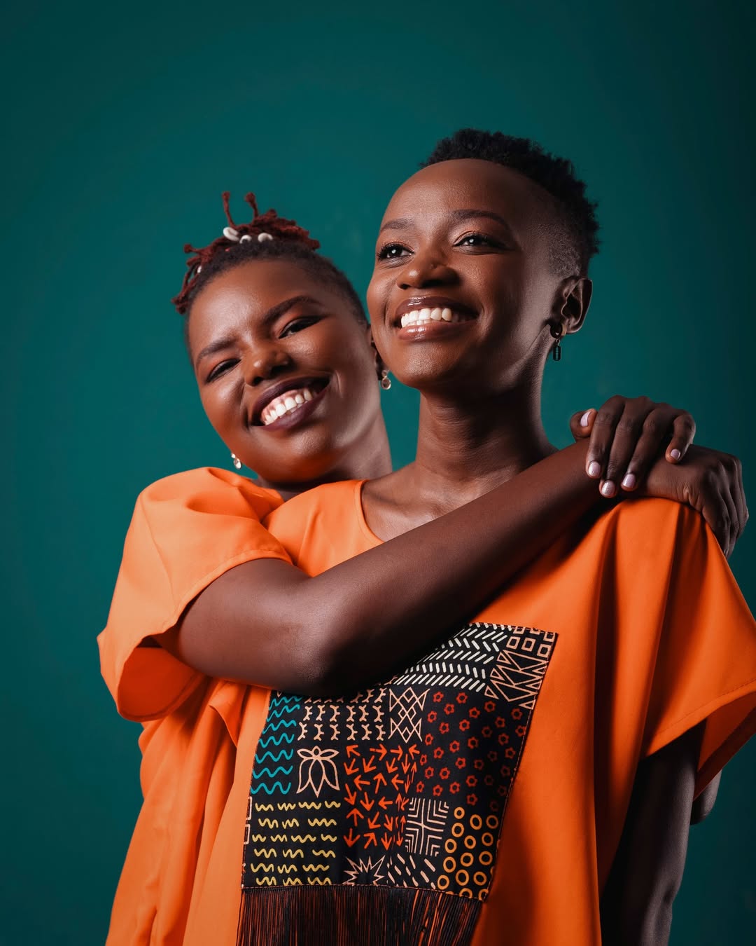 Friendship never goes out of style! Meet Sunshine 