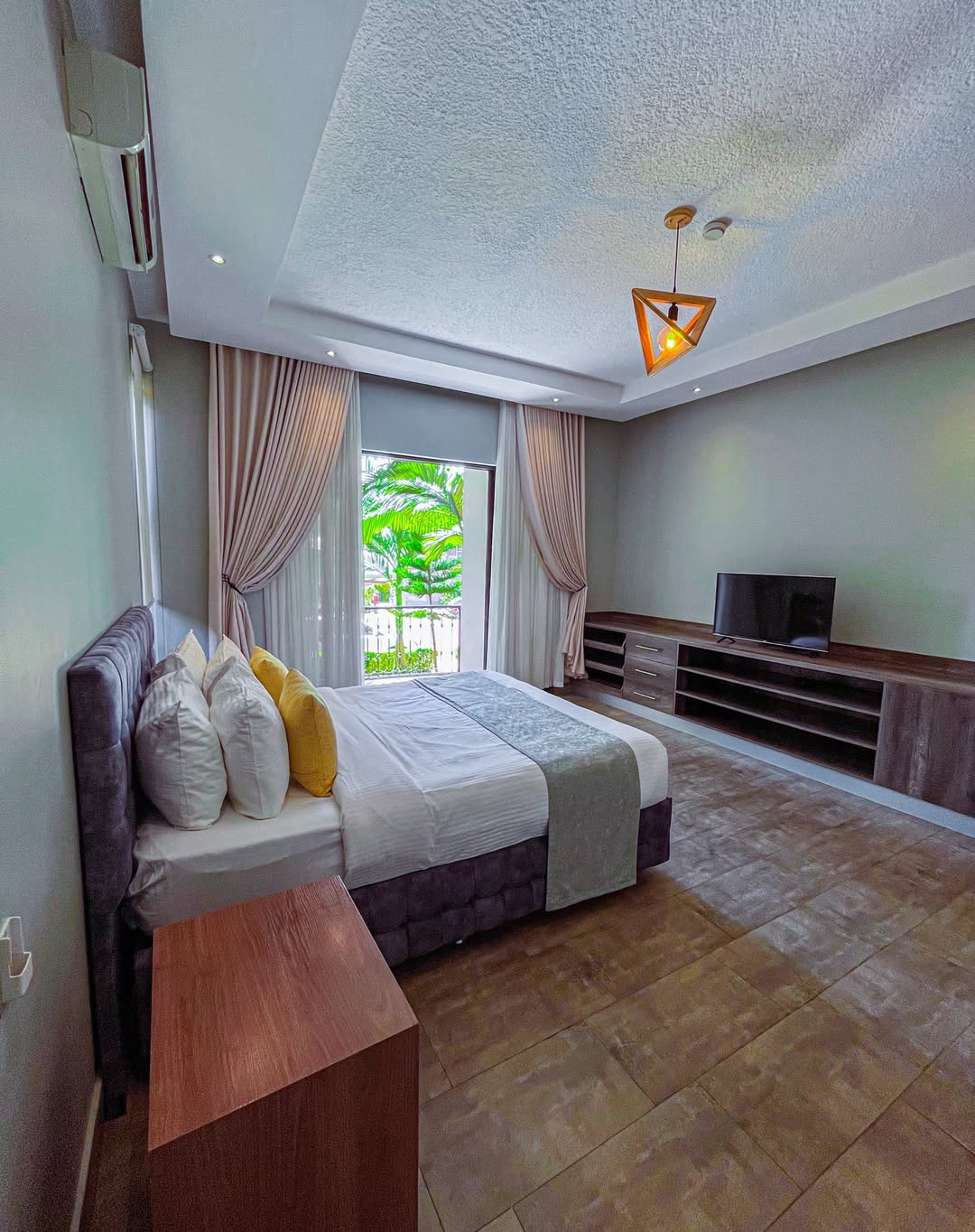 Step into your fully furnished apartment is equipp