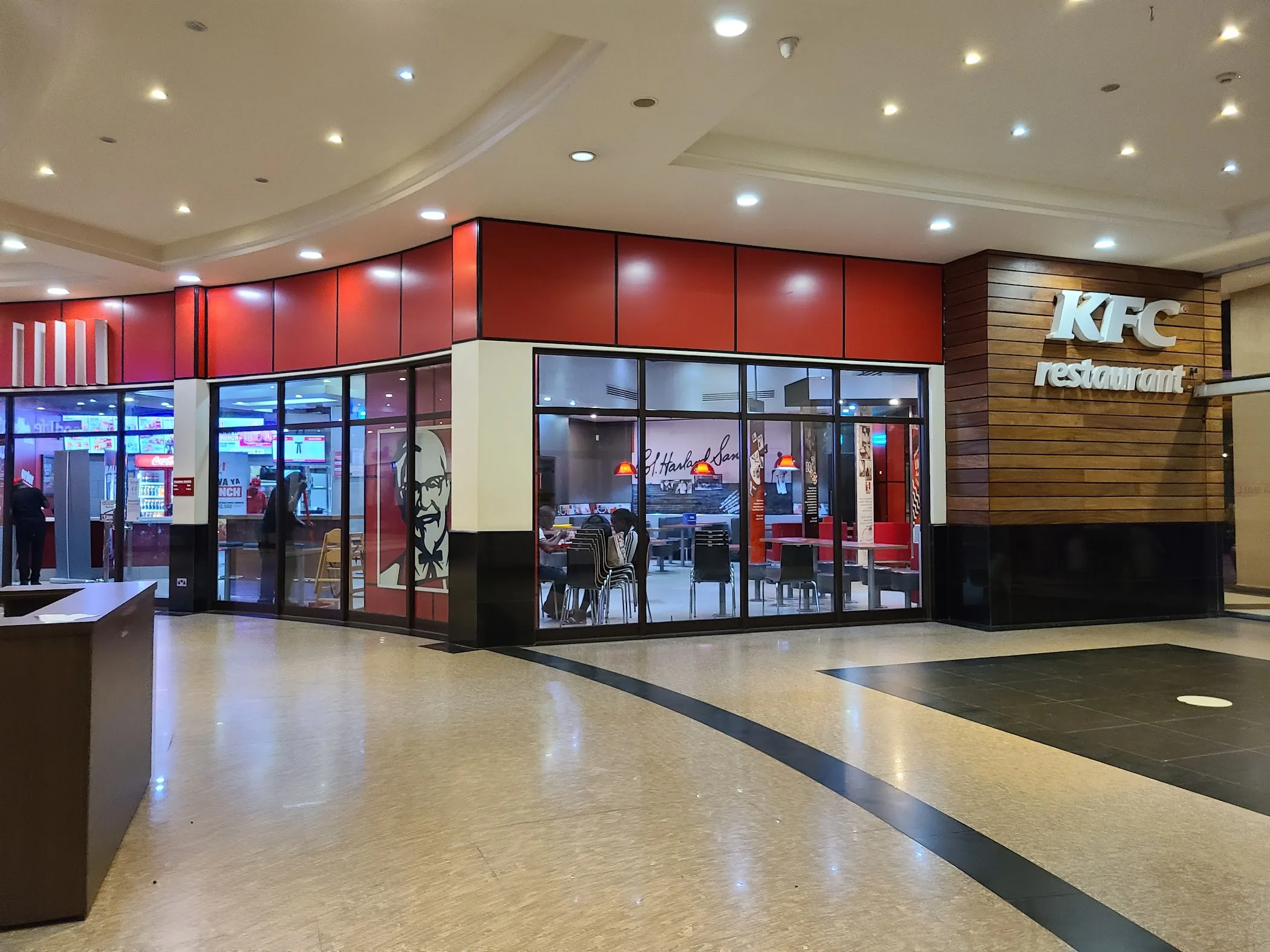 Victoria Mall