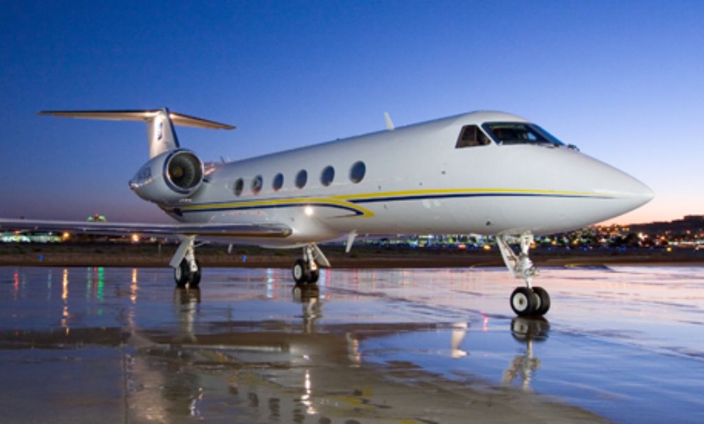 Private Jet Nairobi to Seychelles