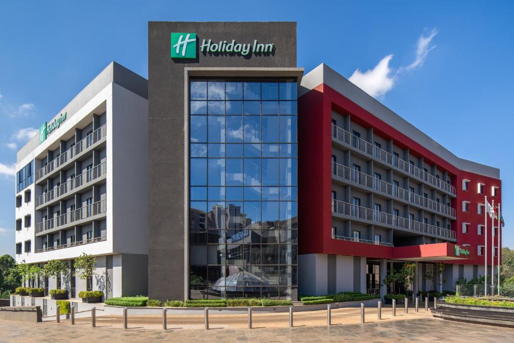 Holiday Inn Nairobi, Two Rivers Mall