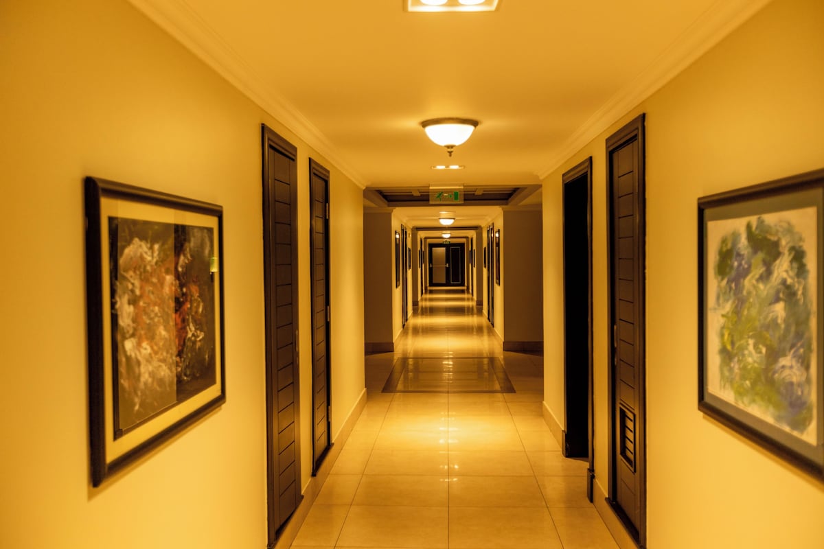 Executive Room image 7