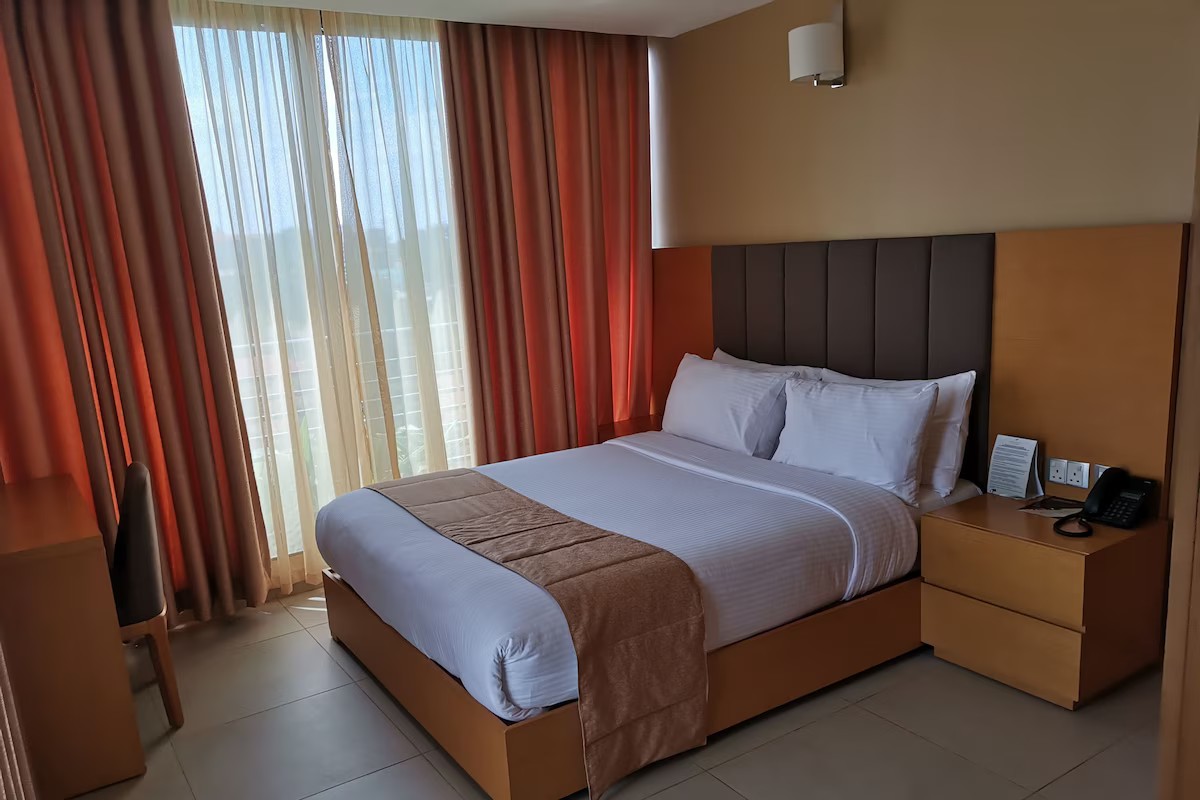 Classic Room, Balcony image 2