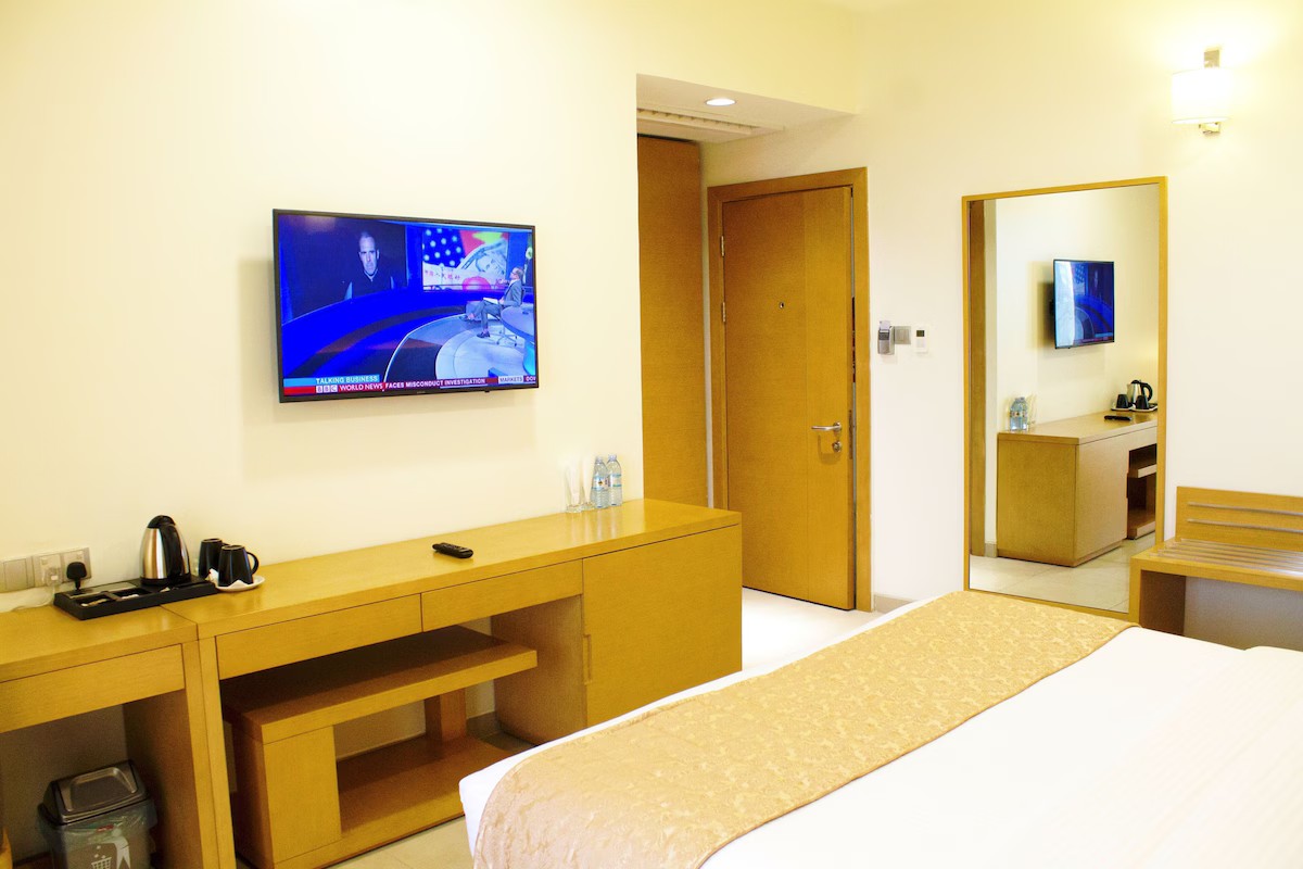 Classic Room, Balcony image 1