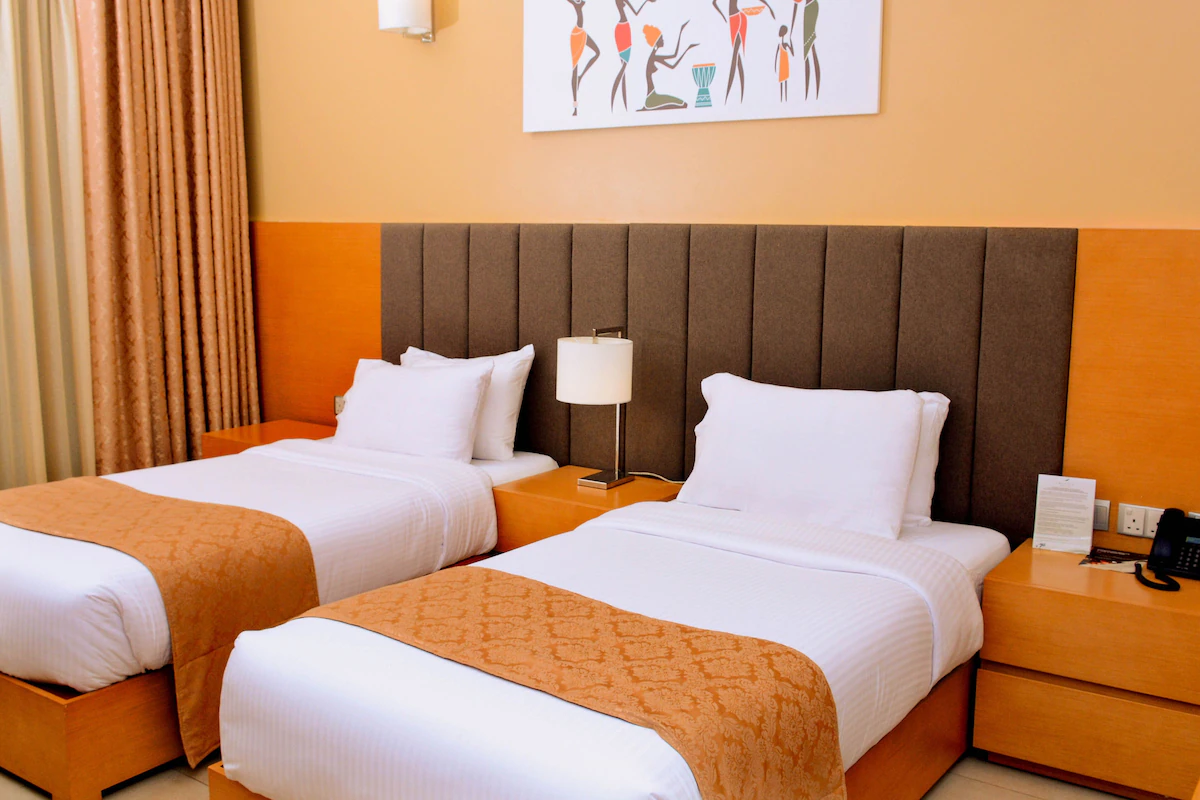 Classic Twin Room, Balcony image 4