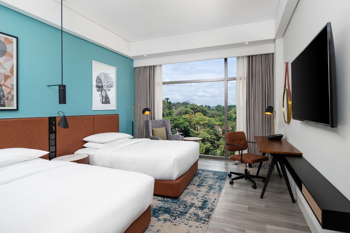 Standard Guest room, 2 Twin, City view image 1
