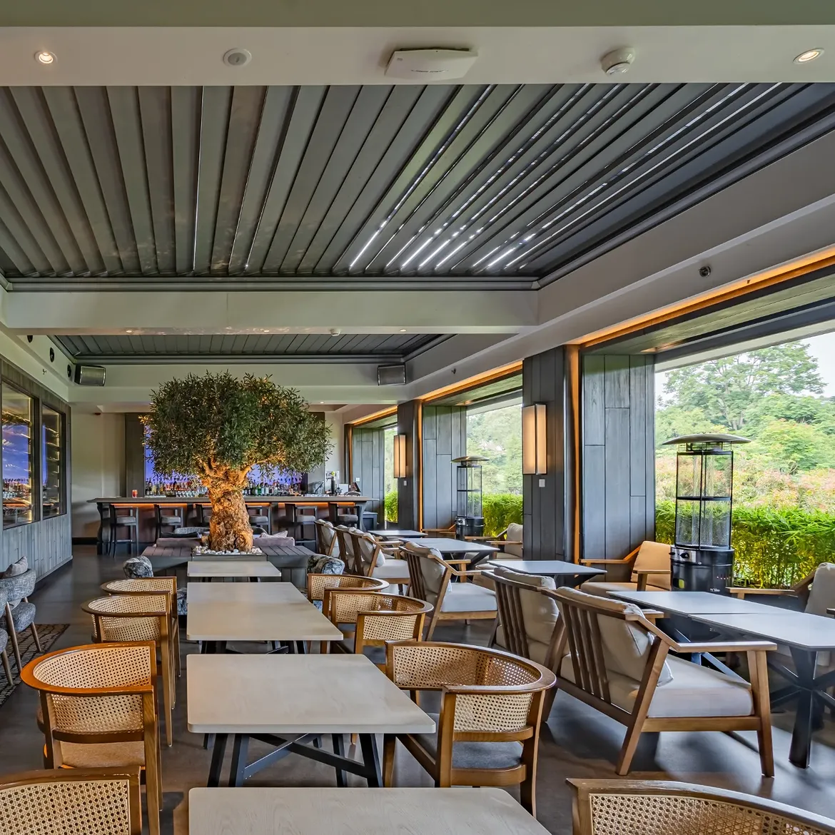 Unmatched ambiance, unforgettable flavors. Upepo a