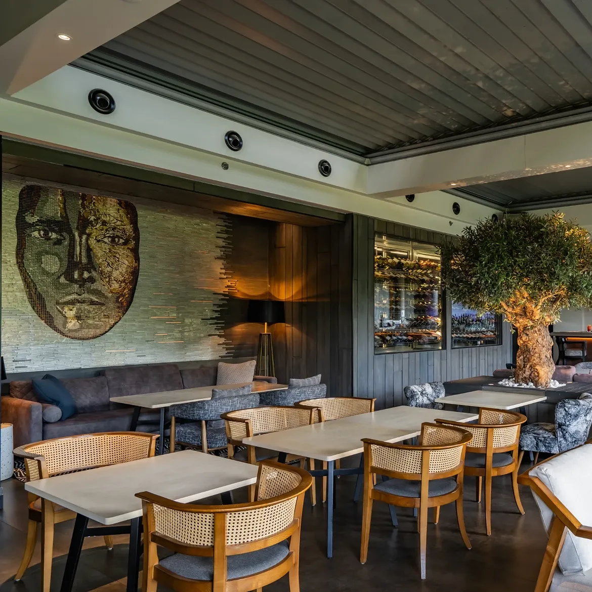 Unmatched ambiance, unforgettable flavors. Upepo a