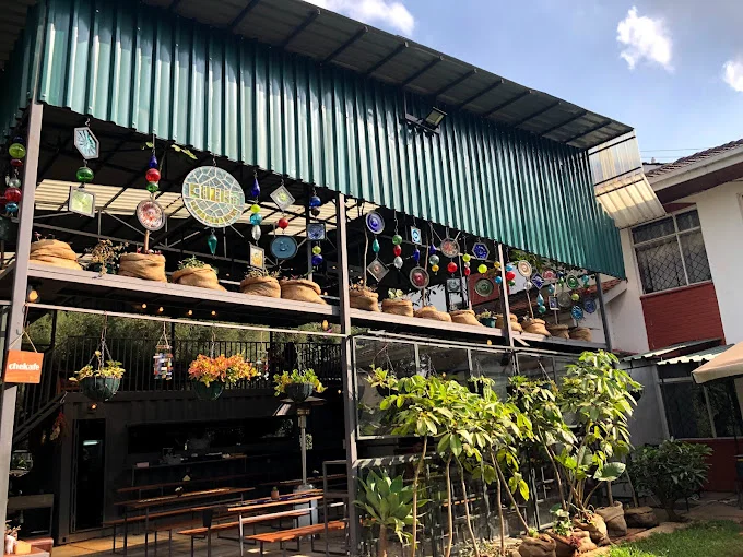Experience Chekafe—your new favorite spot for rame