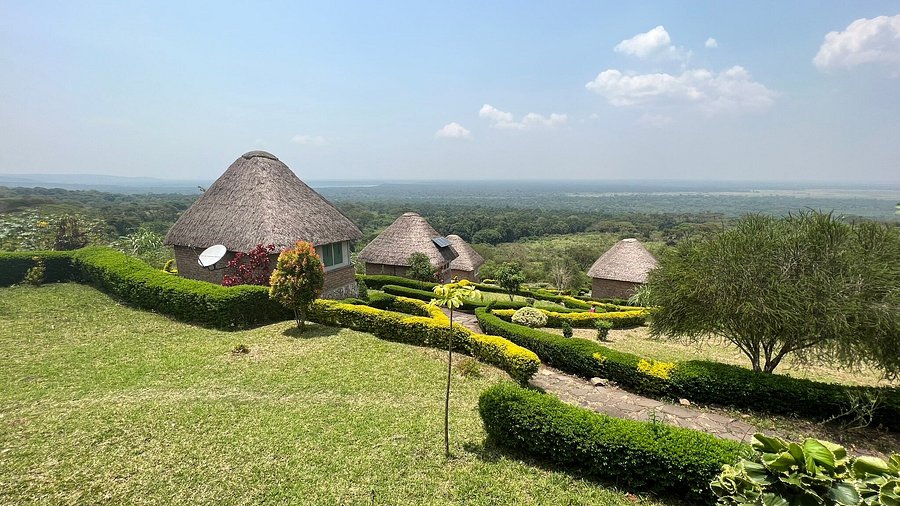 Albertine Valley lodge
