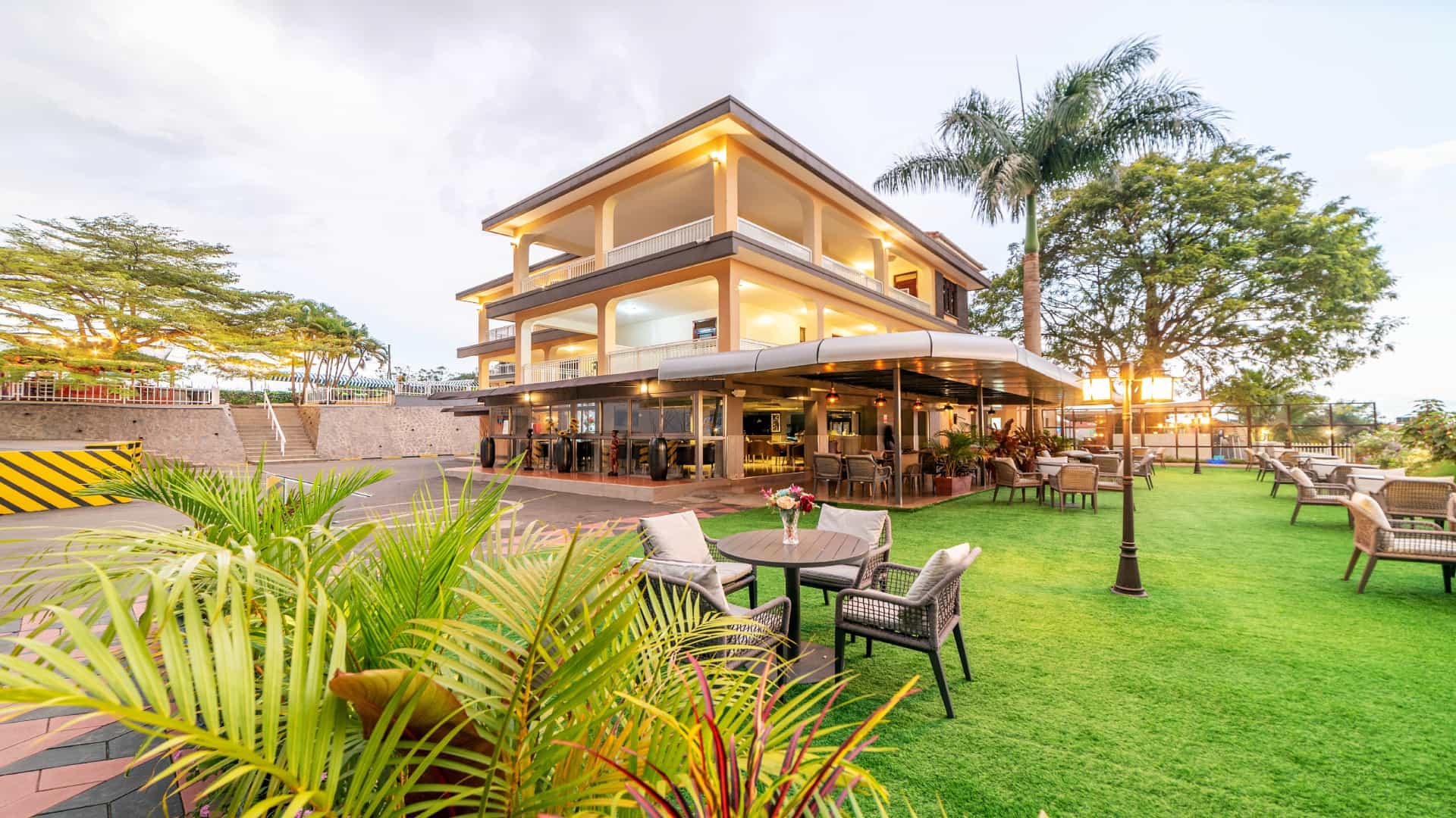 Afro Park Hotel and Health Club