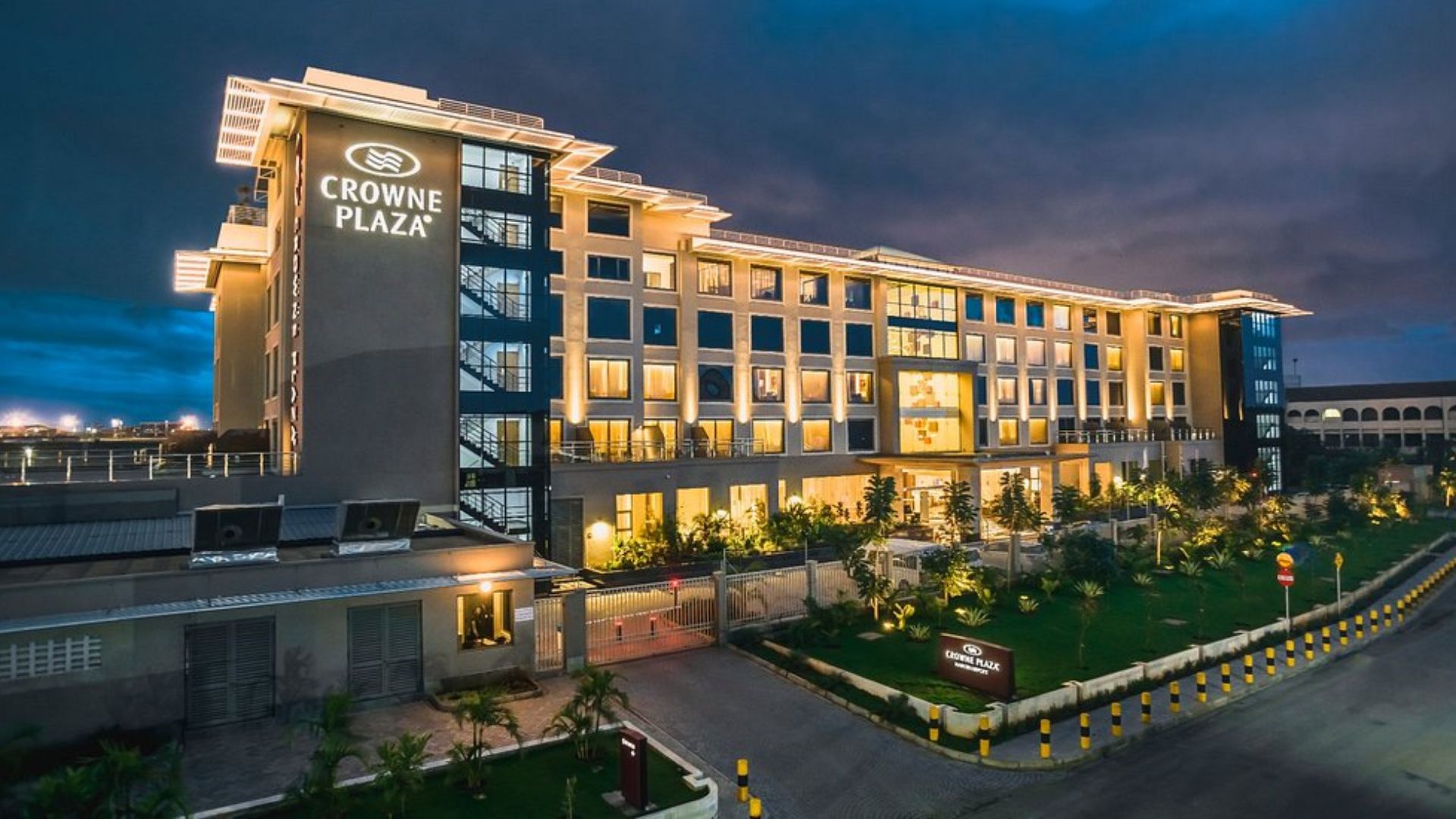 Crowne Plaza Nairobi Airport By IHG