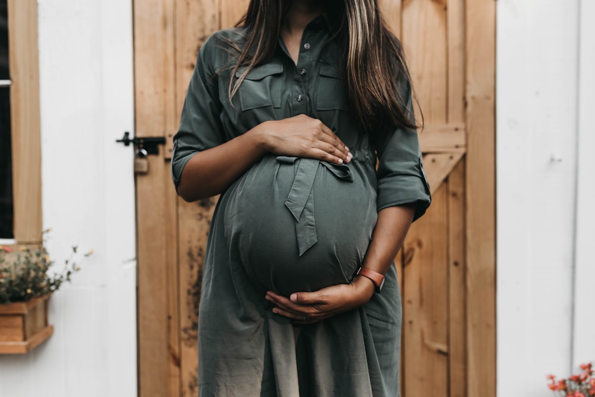 Pregnancy planning image for week 2 ovulation window